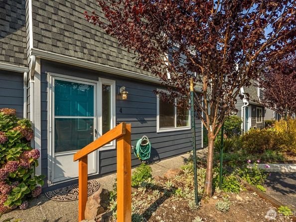 1421 W Casino Road A4, Everett WA 98204