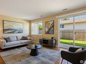 1421 W Casino Road A4, Everett WA 98204