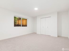 3218 218th Avenue SE, Sammamish WA 98075