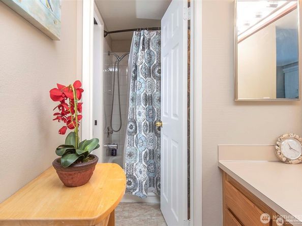 134 SW 116th Street H21, Seattle WA 98146