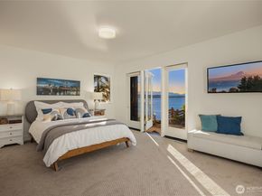 12145 Arrow Point Loop NE, Bainbridge Island WA 98110