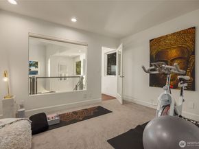 12145 Arrow Point Loop NE, Bainbridge Island WA 98110