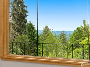 1537 NE 96th Street, Seattle WA 98115