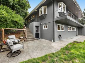 1537 NE 96th Street, Seattle WA 98115