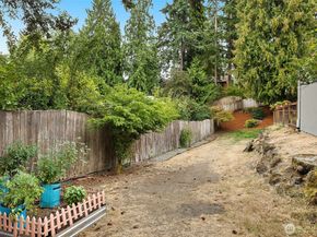 1537 NE 96th Street, Seattle WA 98115