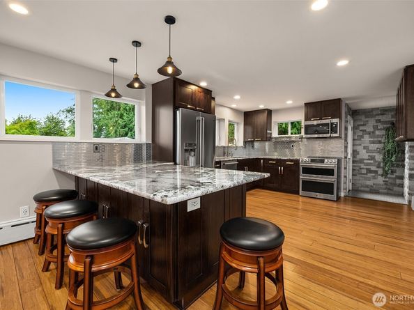 1537 NE 96th Street, Seattle WA 98115