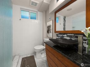 1537 NE 96th Street, Seattle WA 98115