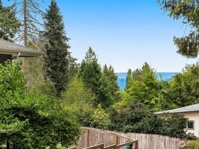1537 NE 96th Street, Seattle WA 98115