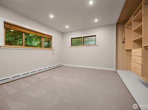 1537 NE 96th Street, Seattle WA 98115