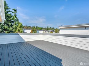8524 23rd Avenue NE, Seattle WA 98115