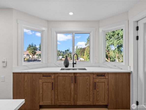 27902 36th S, Auburn WA 98001