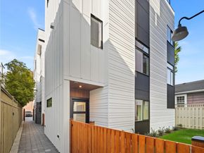 2737 59th Avenue SW, Seattle WA 98116