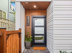 2737 59th Avenue SW, Seattle WA 98116