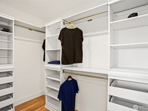 2737 59th Avenue SW, Seattle WA 98116