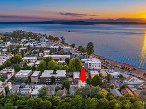 2737 59th Avenue SW, Seattle WA 98116