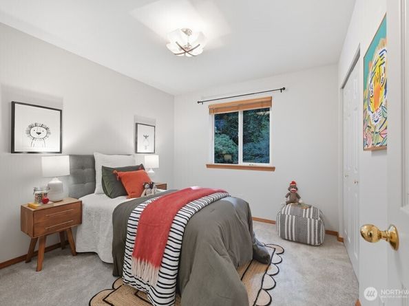 10910 198th Place SE, Snohomish WA 98296