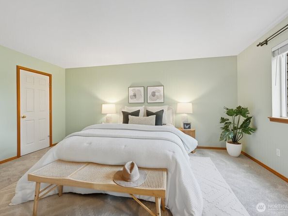 10910 198th Place SE, Snohomish WA 98296