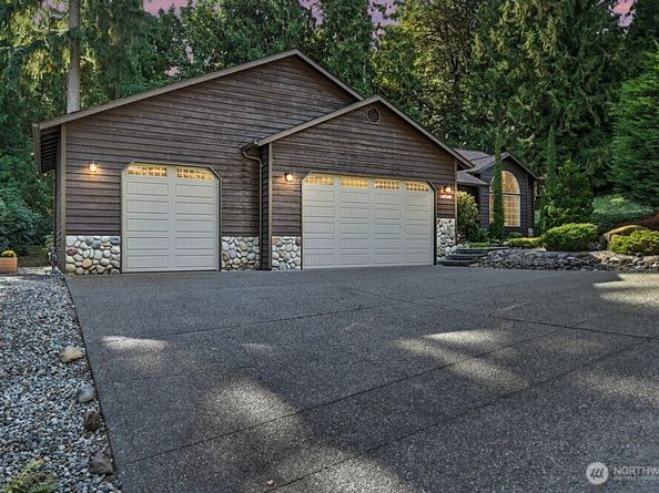 10910 198th Place SE, Snohomish WA 98296