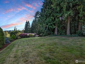 10910 198th Place SE, Snohomish WA 98296