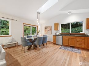10910 198th Place SE, Snohomish WA 98296