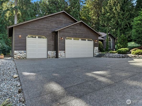 10910 198th Place SE, Snohomish WA 98296