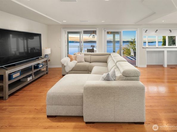 3626 SW Dash Point Road, Federal Way WA 98023