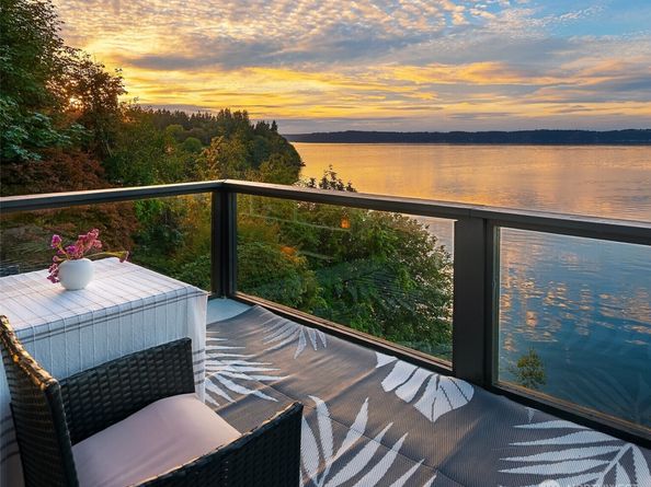 3626 SW Dash Point Road, Federal Way WA 98023