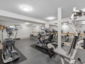 23001 Lakeview Drive 103, Mountlake Terrace WA 98043