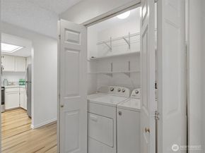 23001 Lakeview Drive 103, Mountlake Terrace WA 98043