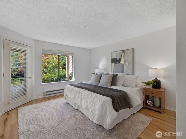 23001 Lakeview Drive 103, Mountlake Terrace WA 98043