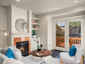 527 11th Avenue E A, Seattle WA 98102