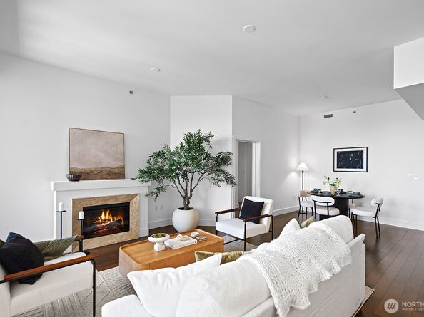 737 Olive Way 3509, Seattle WA 98101
