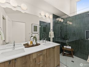 8333 F 12th Avenue NW, Seattle WA 98117