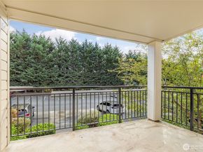 13626 NE 7th Street F10, Bellevue WA 98005