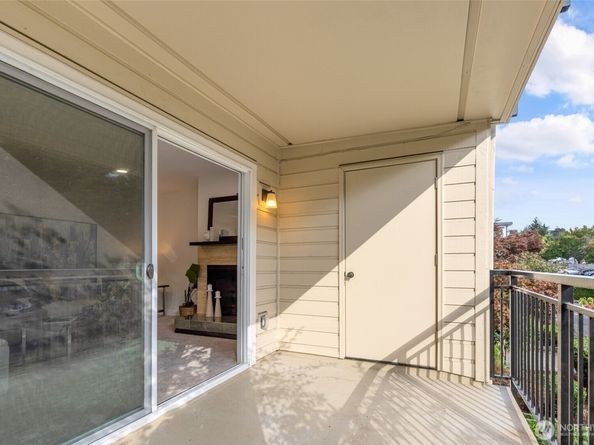 13626 NE 7th Street F10, Bellevue WA 98005
