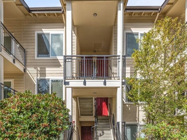 13626 NE 7th Street F10, Bellevue WA 98005