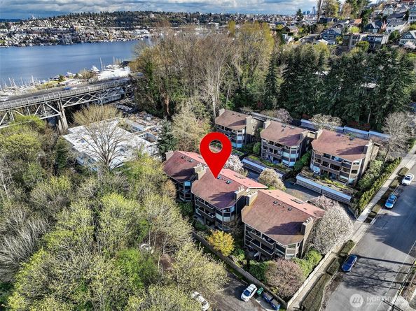 2626 4th Avenue N 206, Seattle WA 98109