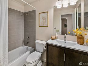 2626 4th Avenue N 206, Seattle WA 98109