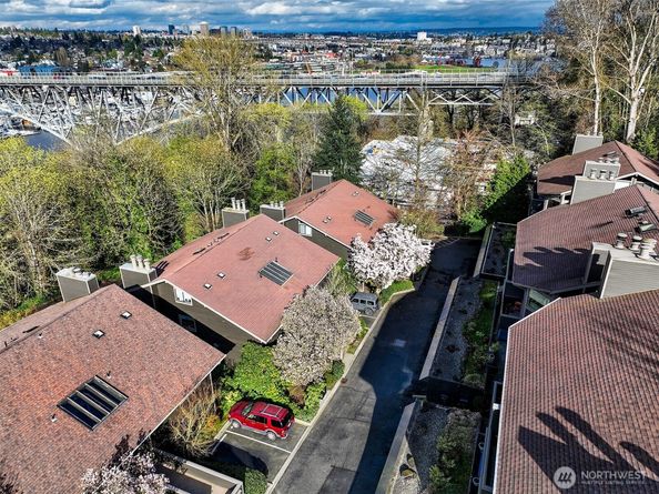 2626 4th Avenue N 206, Seattle WA 98109