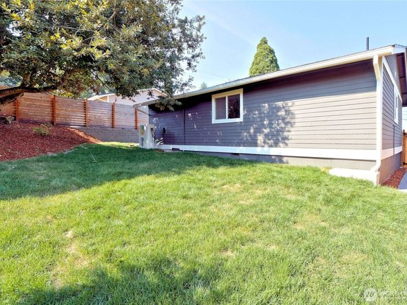 1715 SW Graham Street, Seattle WA 98106