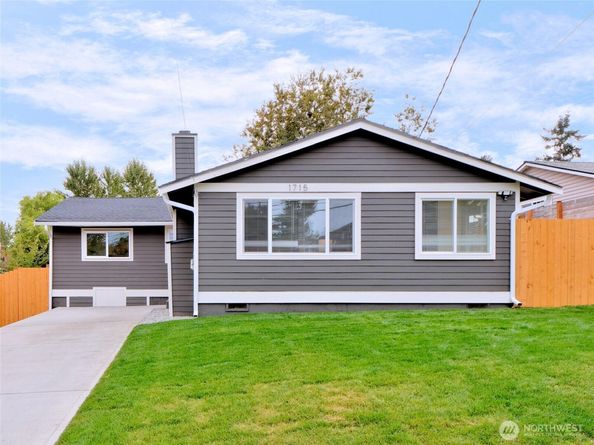 1715 SW Graham Street, Seattle WA 98106