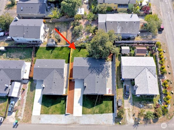 1715 SW Graham Street, Seattle WA 98106