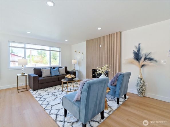 1715 SW Graham Street, Seattle WA 98106