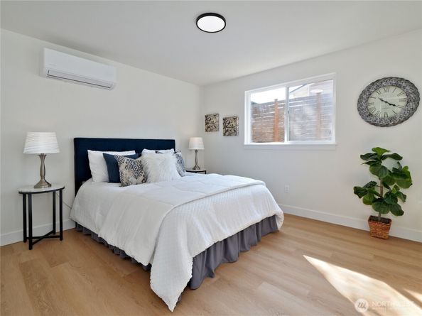 1715 SW Graham Street, Seattle WA 98106