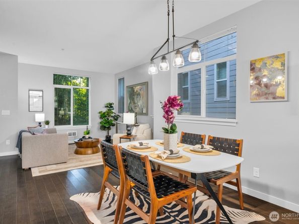 2131 NW Moraine Place, Issaquah WA 98027
