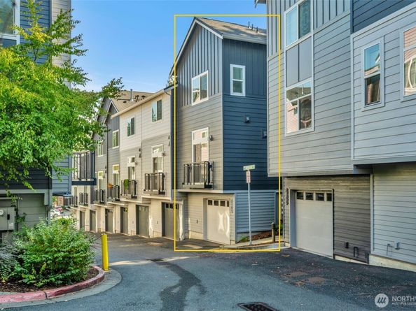 2131 NW Moraine Place, Issaquah WA 98027