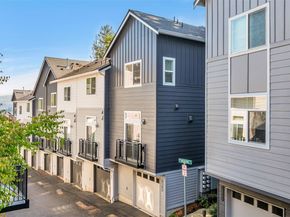 2131 NW Moraine Place, Issaquah WA 98027