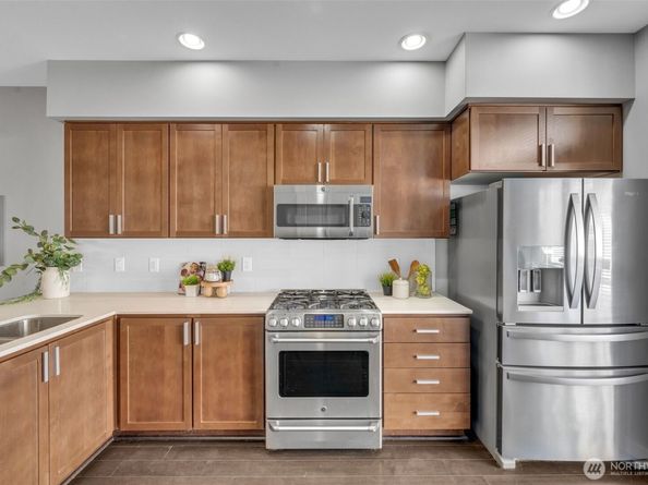 2131 NW Moraine Place, Issaquah WA 98027