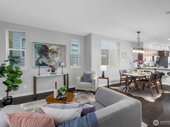 2131 NW Moraine Place, Issaquah WA 98027