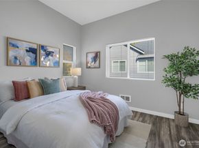 2131 NW Moraine Place, Issaquah WA 98027